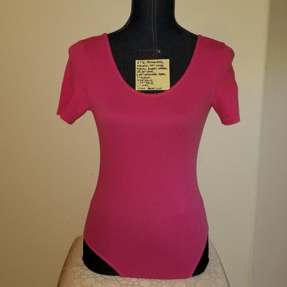 🌍#776 Preowned Elita HOT PINK Stretch Cotton Blend
